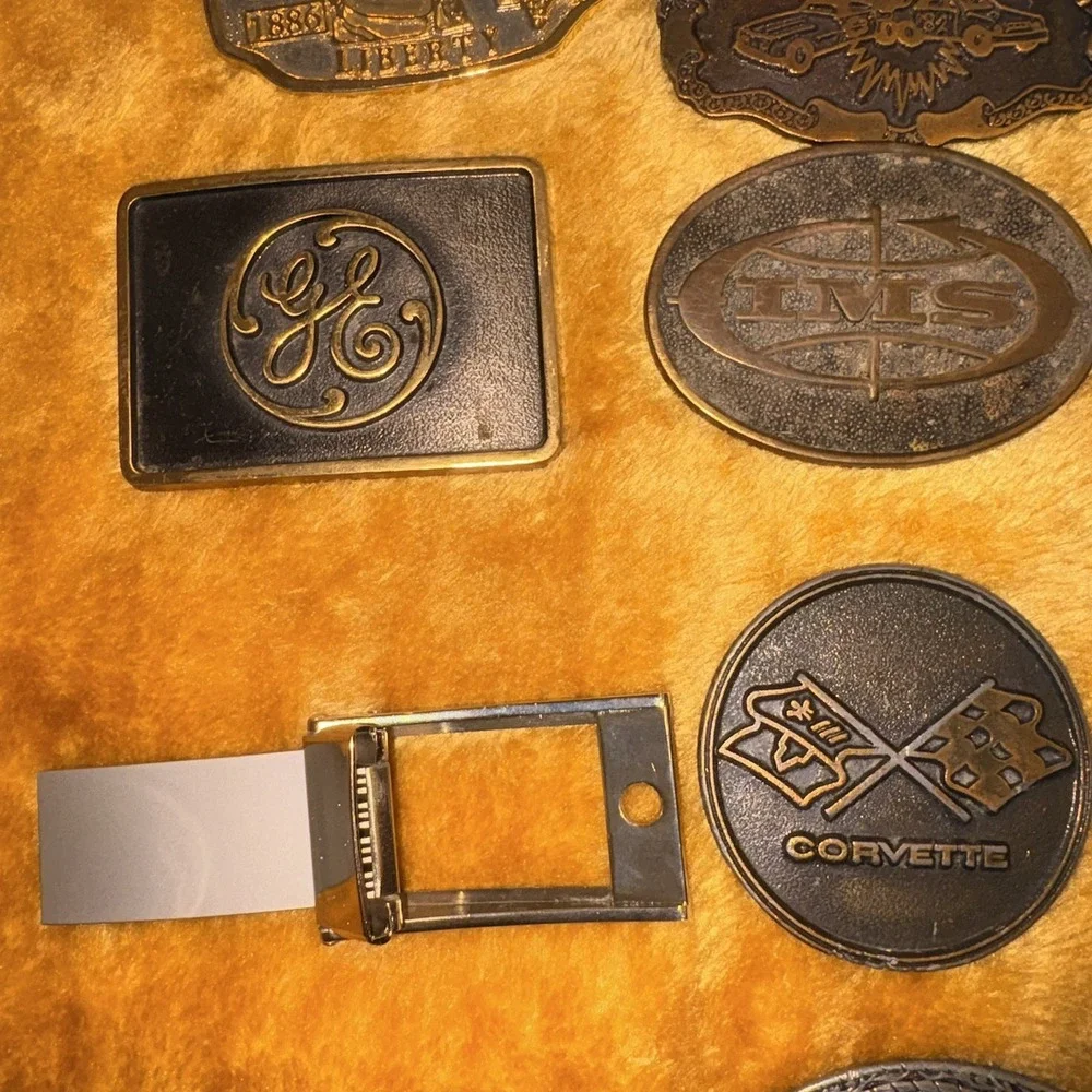 Vintage DAD Belt Buckle Blue Enamel Brass Tone Father's‎ Day Gift